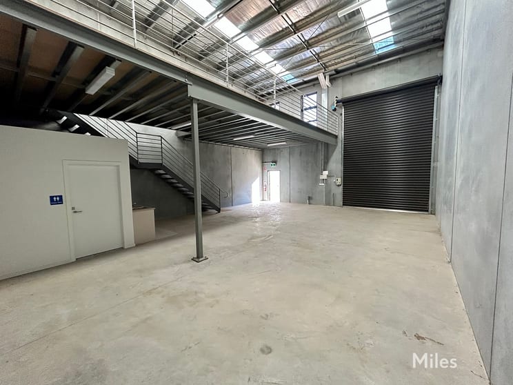 Click to view all images 16/99 Northern Road Heidelberg West VIC 3081 - Image 3