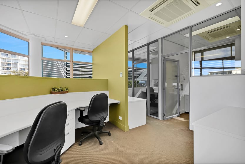 Click to view all images 43 Moreton Parade Caloundra QLD 4551 - Image 3