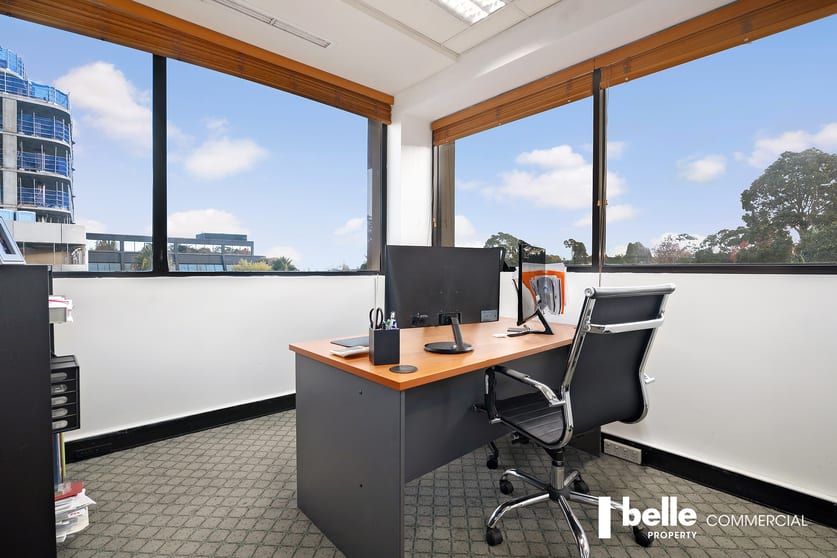 Click to view all images Suite 404/1 Princess Street Kew VIC 3101 - Image 3