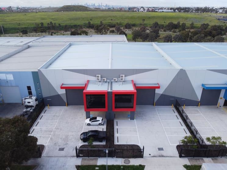Click to view all images 18 Venture Drive Sunshine West VIC 3020 - Image 1