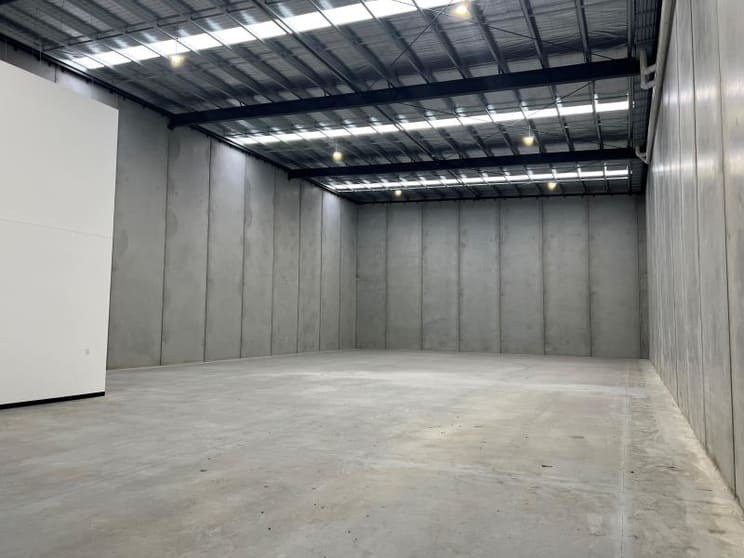 18 Venture Drive Sunshine West VIC 3020 - Image 3