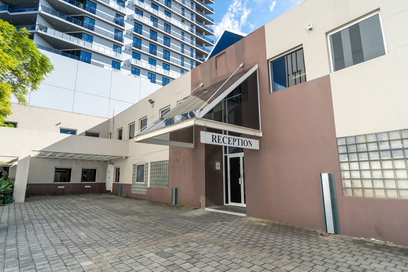 21/17 Ogilvie Road Mount Pleasant WA 6153 - Image 1