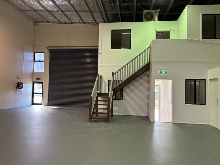 Click to view all images 2/38 Computer Road Yatala QLD 4207 - Image 2