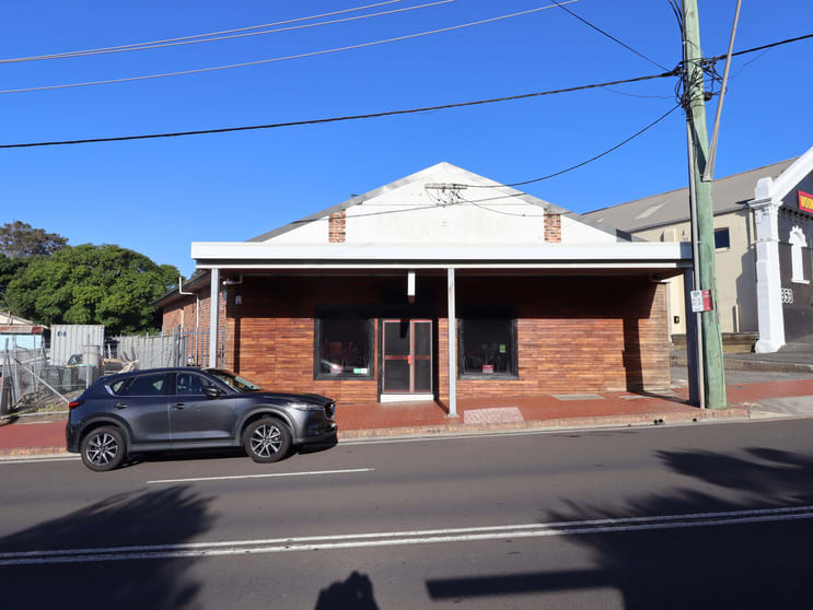 Click to view all images 347 - 349 Princes Highway Woonona NSW 2517 - Image 1