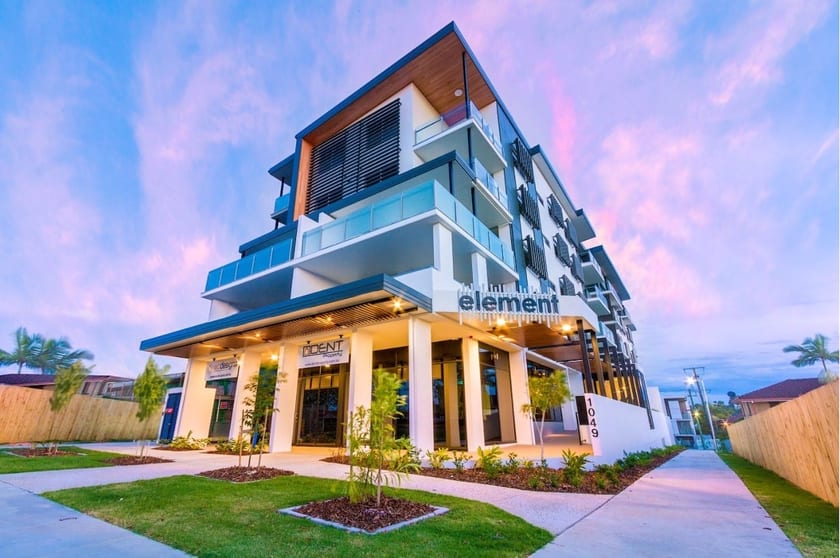Click to view all images 1/1049 Wynnum Road Cannon Hill QLD 4170 - Image 1