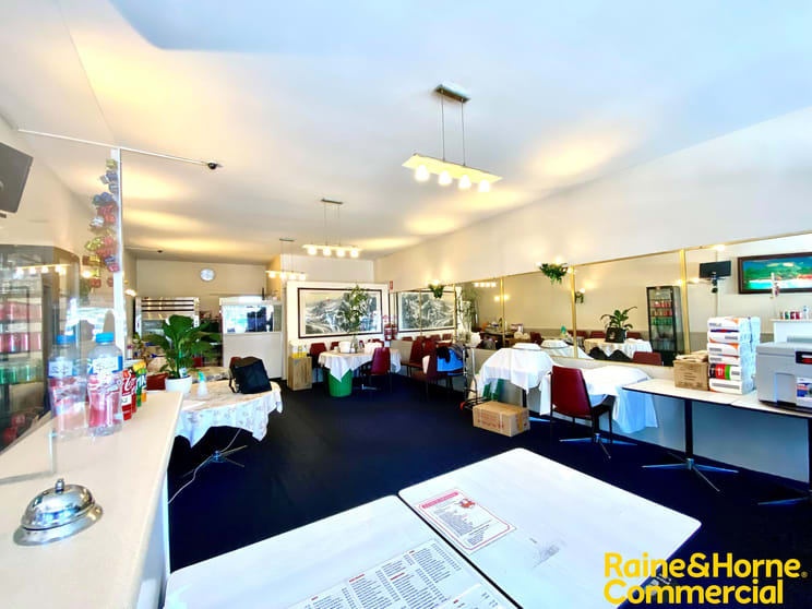Click to view all images 7/4-10 Lomond Street Wakeley NSW 2176 - Image 3