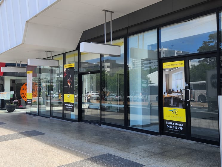 Click to view all images 303/56 Scarborough Stree Southport QLD 4215 - Image 2