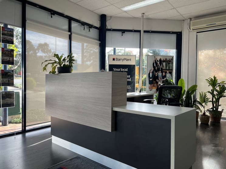 Click to view all images 110 Canterbury Road Heathmont VIC 3135 - Image 1