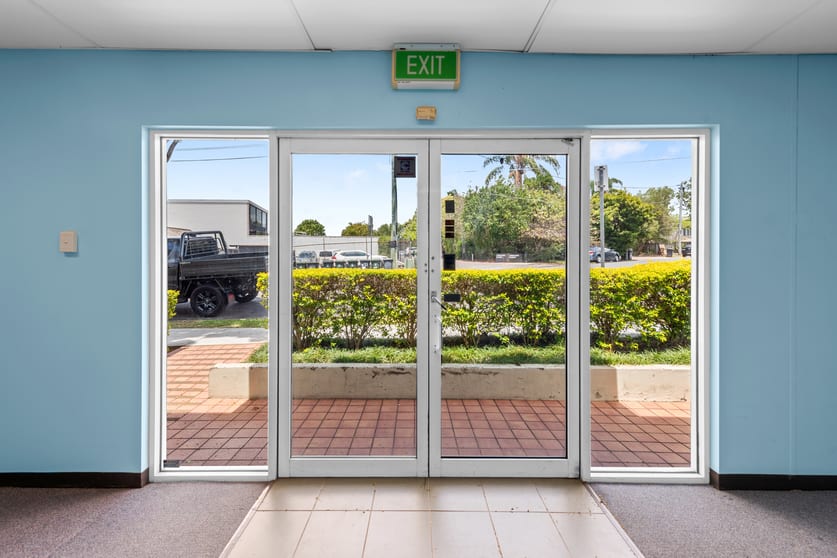 Click to view all images 6/738 Gympie Road Chermside QLD 4032 - Image 2