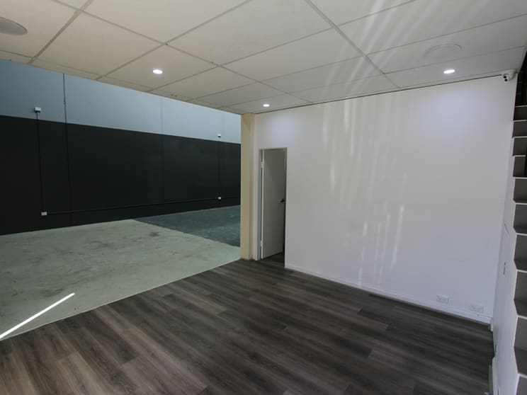 Click to view all images 31/24 Anzac Avenue Smeaton Grange NSW 2567 - Image 2