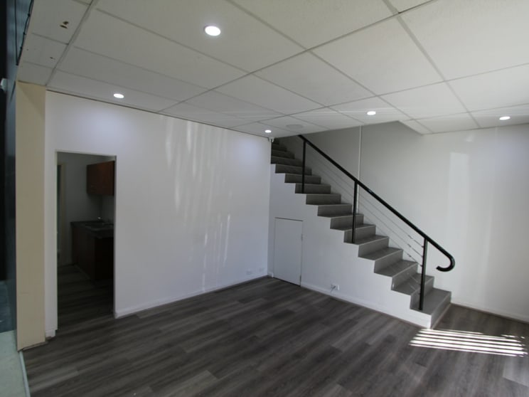 Click to view all images 31/24 Anzac Avenue Smeaton Grange NSW 2567 - Image 3