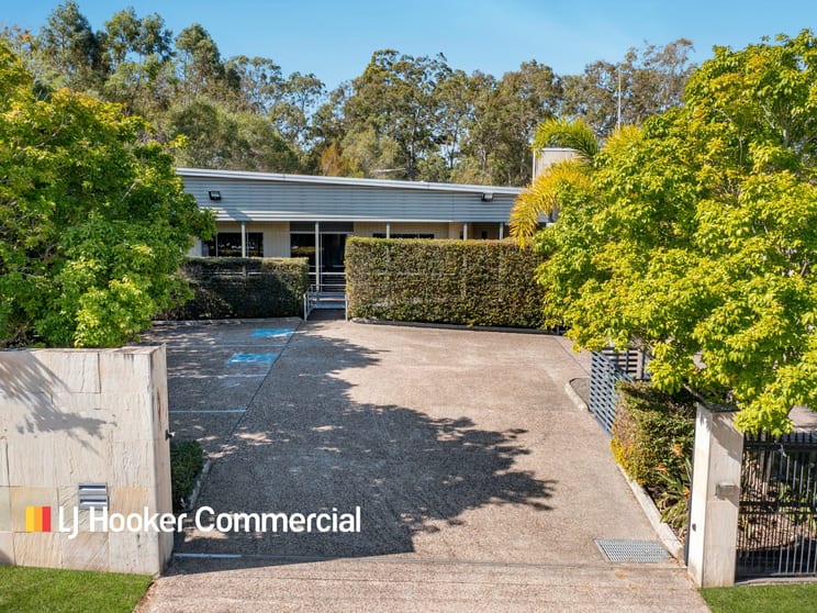 Click to view all images 1/53-55 Commercial Drive Shailer Park QLD 4128 - Image 1