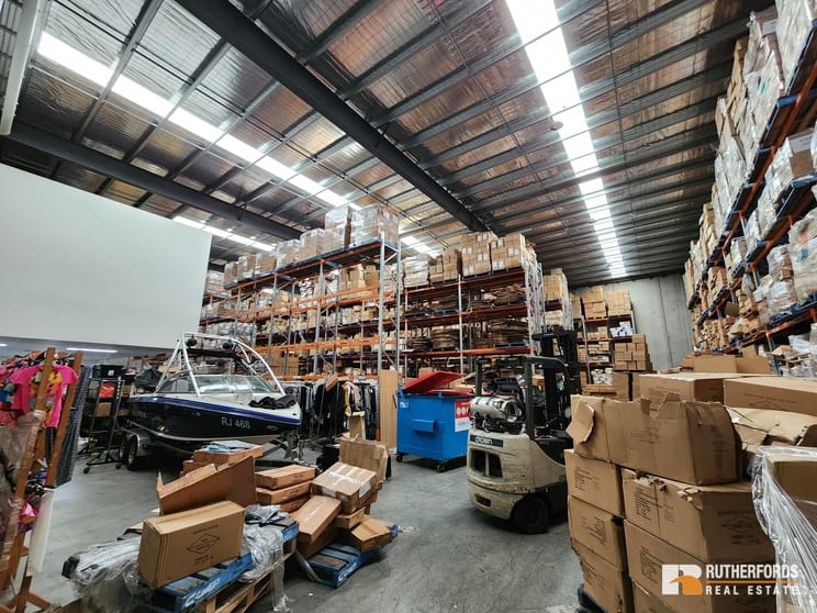 Click to view all images 3/45 Bunnett Street Sunshine North VIC 3020 - Image 2