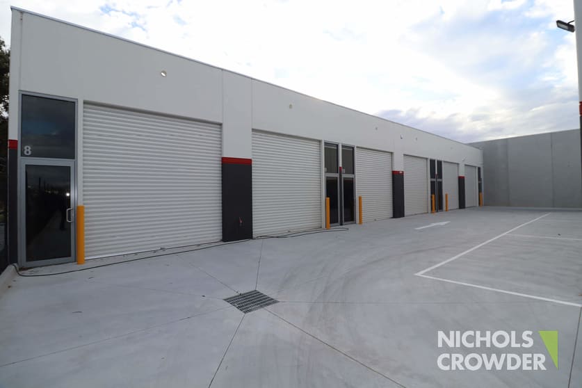 8/10 Dutton Street Rosebud VIC 3939 - Image 2