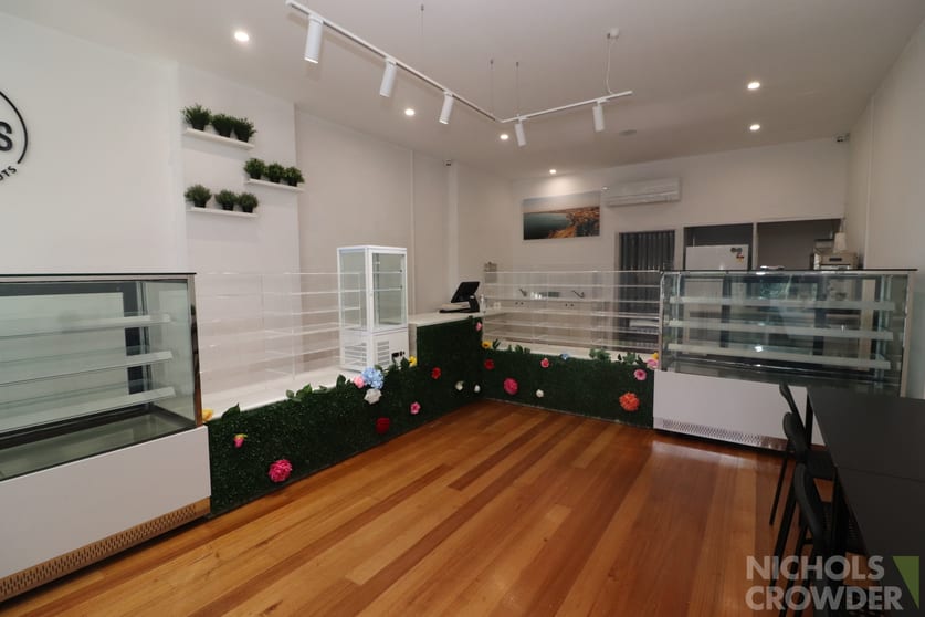 Click to view all images 2 Shannon Mall Frankston VIC 3199 - Image 3