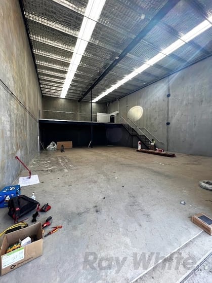 Click to view all images 3/1305 Lytton Road Hemmant QLD 4174 - Image 1