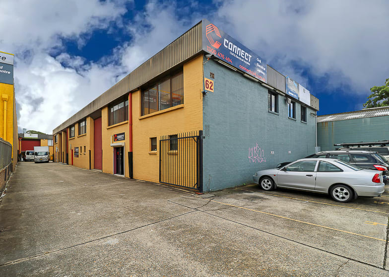 Click to view all images 1 & 2/62 Victoria Street Smithfield NSW 2164 - Image 2