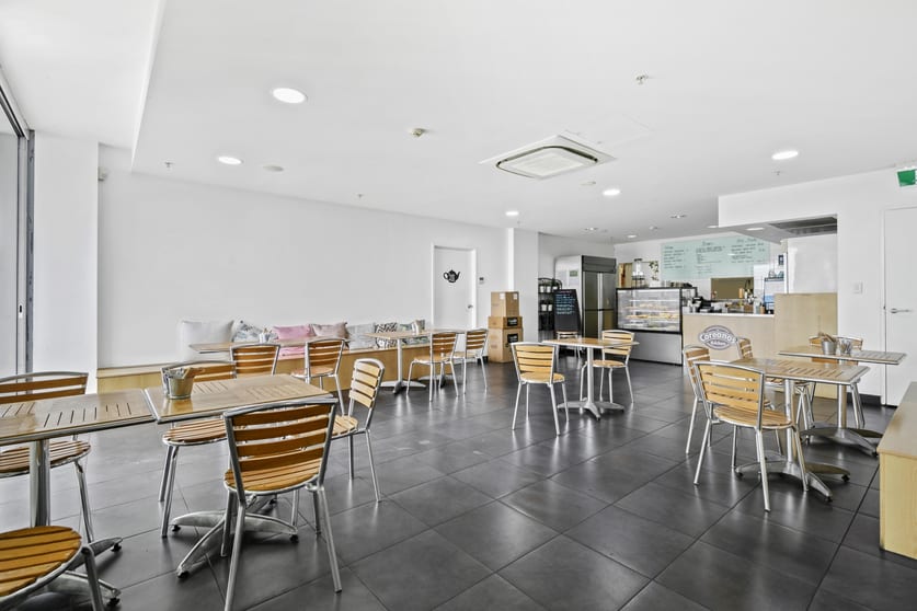 Click to view all images Brookvale NSW 2100 - Image 3