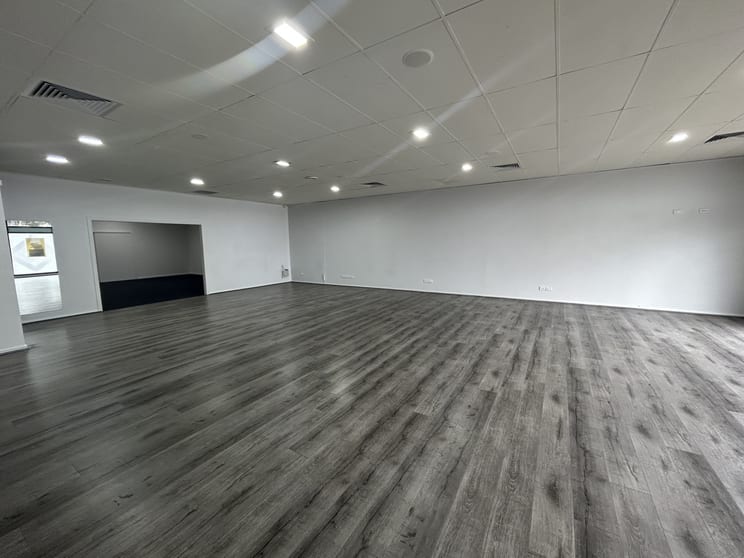 Click to view all images Unit 4/83-101 Lysaght Street Mitchell ACT 2911 - Image 3