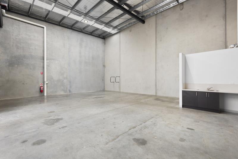 Click to view all images Unit 14, 3 Dyson Court/Unit 14, 3 Dyson Court Breakwater VIC 3219 - Image 2