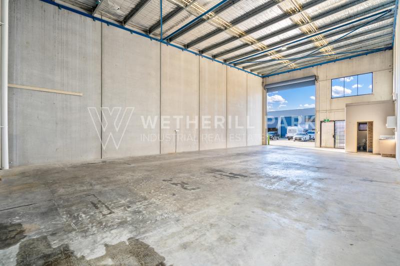 Click to view all images Prestons NSW 2170 - Image 2