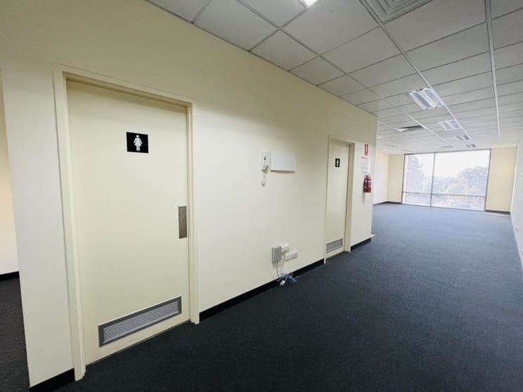 Click to view all images Suite 1.6/79 Manningham Road Bulleen VIC 3105 - Image 3