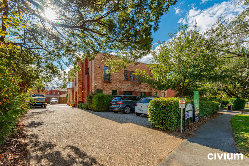 Unit 4/25 Manuka Circle Forrest ACT 2603 - Image 1