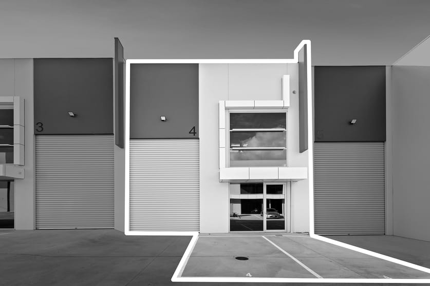 Click to view all images 4/8-10 Monomeeth Drive Mitcham VIC 3132 - Image 1