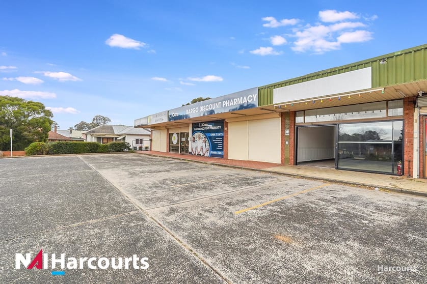 Click to view all images 2/68 Railside Avenue Bargo NSW 2574 - Image 2