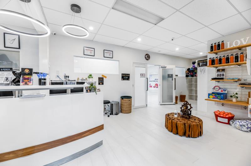 Click to view all images First Floor/36 Paternoster Lane Berwick VIC 3806 - Image 2