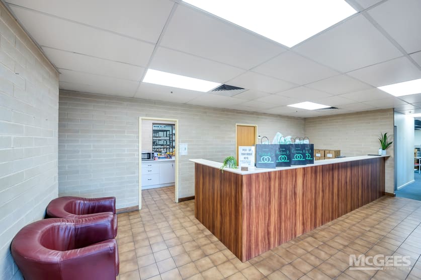 Click to view all images 136 William Street Beverley SA 5009 - Image 3