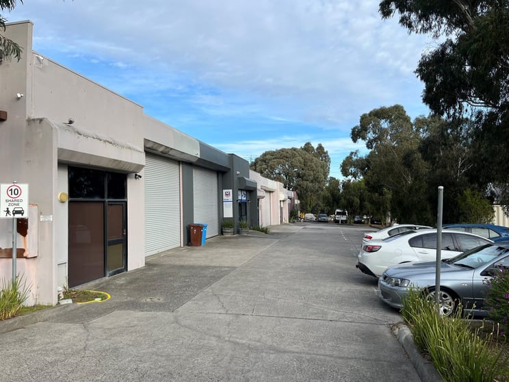 Click to view all images 1/3 Hi Tech Place Rowville VIC 3178 - Image 2