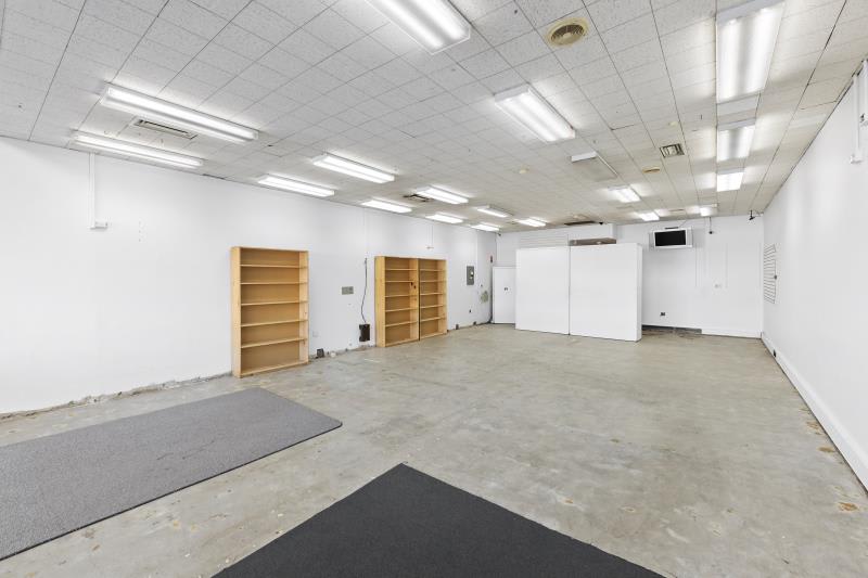 Click to view all images 519A North Road Ormond VIC 3204 - Image 2
