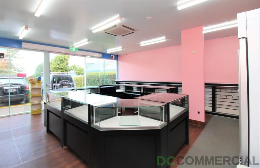 Click to view all images B/221a-225 Ruthven Street North Toowoomba QLD 4350 - Image 3