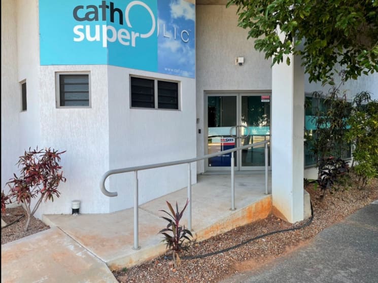Click to view all images 29/1 Dashwood Place Darwin City NT 0800 - Image 2