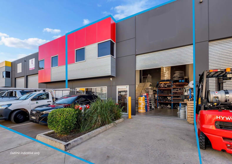 Click to view all images 18 Wurrook Circuit Caringbah NSW 2229 - Image 1