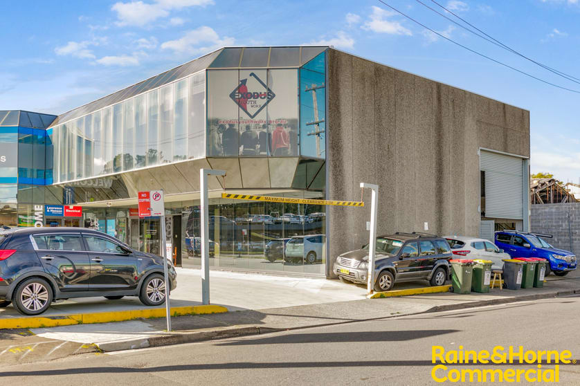 Click to view all images UNIT 2/440 West Botany Street Rockdale NSW 2216 - Image 2