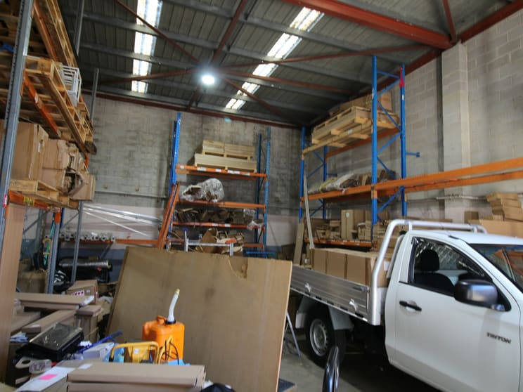 Click to view all images 1/21 Bessemer Street Blacktown NSW 2148 - Image 2