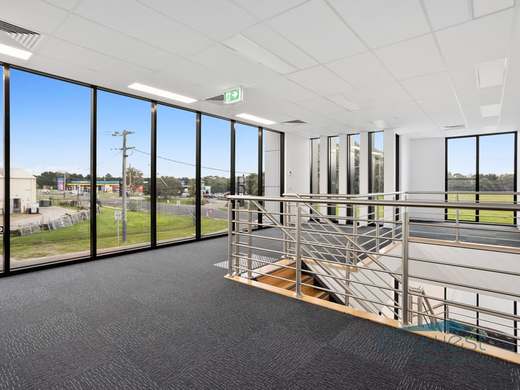 Click to view all images 1/15 Wallis Drive Hastings VIC 3915 - Image 2