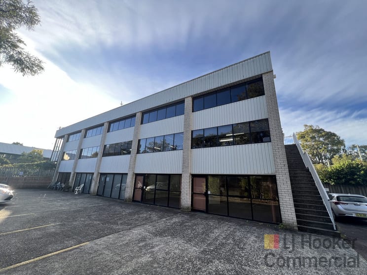 Click to view all images 2/29 Hely Street Wyong NSW 2259 - Image 3