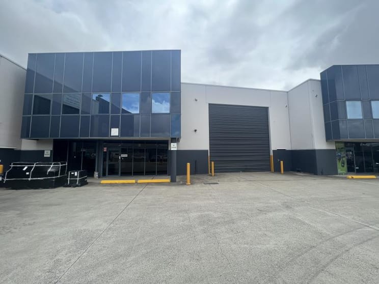 Click to view all images Unit 2/33 Heathcote Road Moorebank NSW 2170 - Image 1