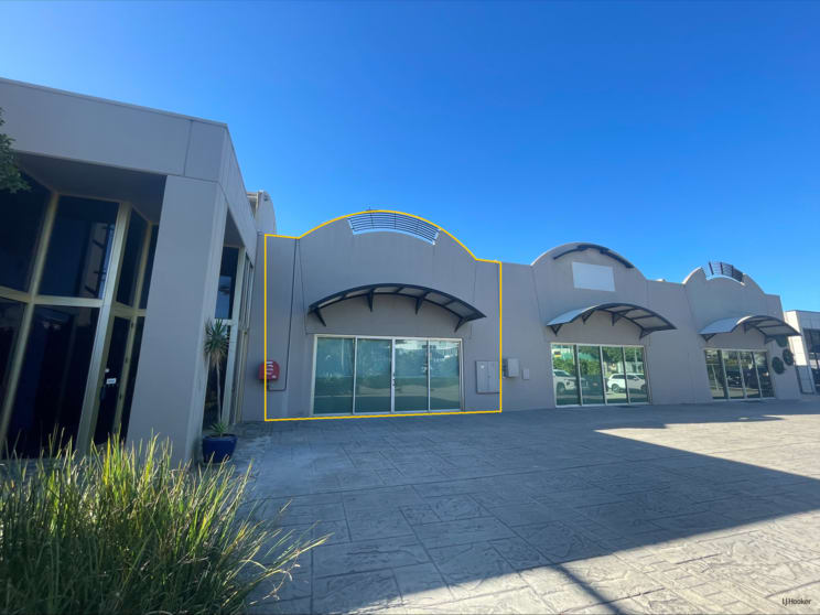 2/16 Taree Street Burleigh Heads QLD 4220 - Image 1