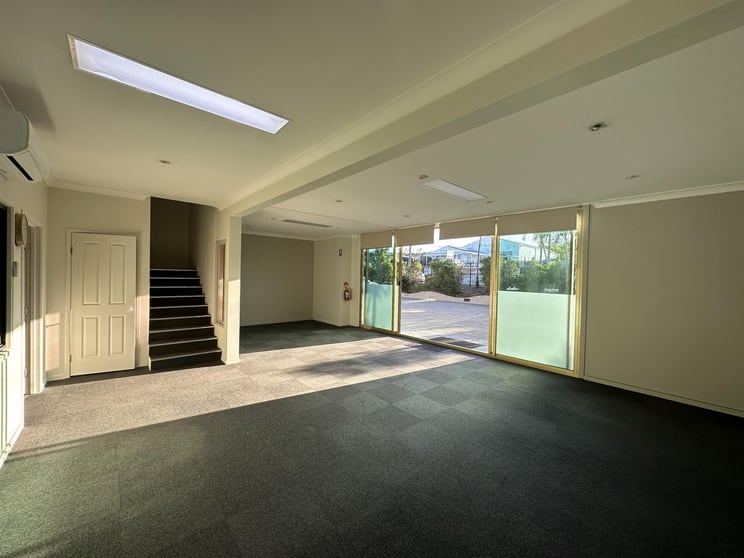 2/16 Taree Street Burleigh Heads QLD 4220 - Image 2