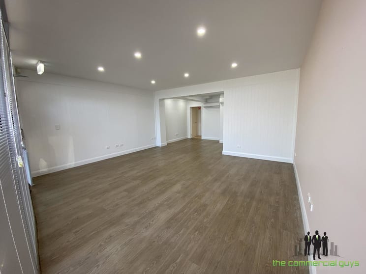 Click to view all images 12/249 Oxley Ave Margate QLD 4019 - Image 3