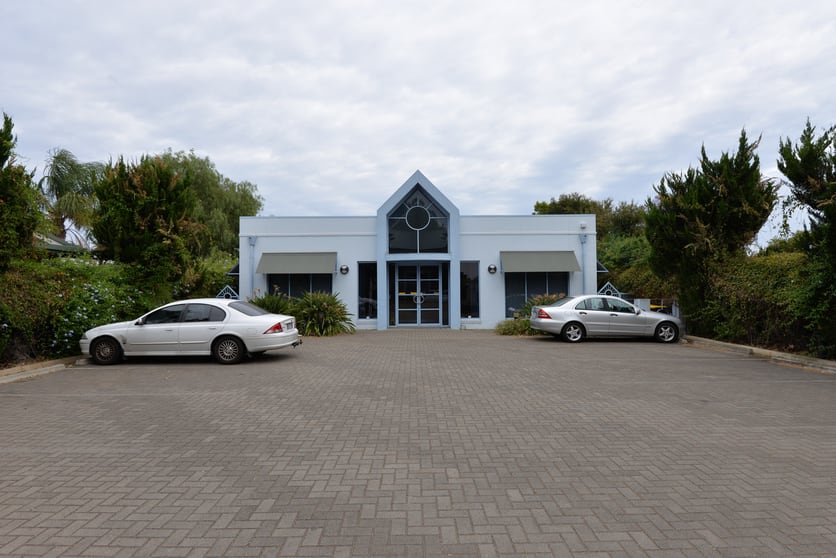Click to view all images Office 4, 224-226 South Road Mile End SA 5031 - Image 1