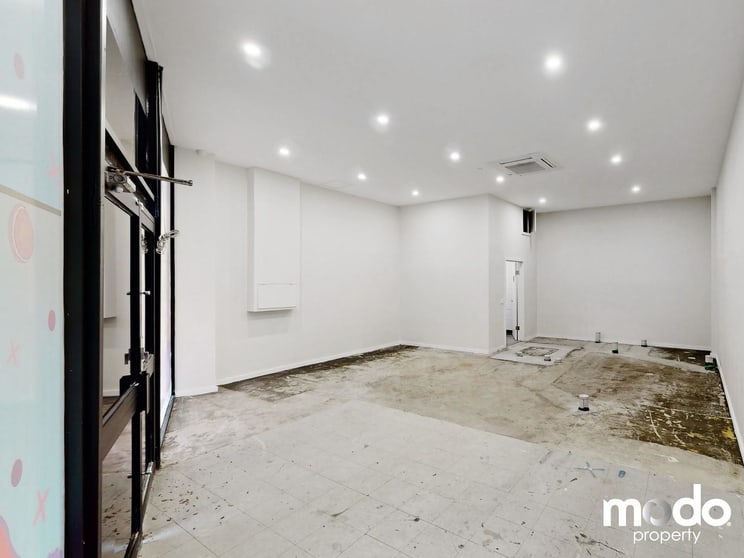 Click to view all images Shop 14/14 William Street East Lilydale VIC 3140 - Image 1