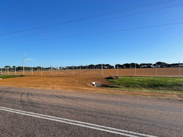 Click to view all images Lot 35 Shark Lake Road Monjingup WA 6450 - Image 2