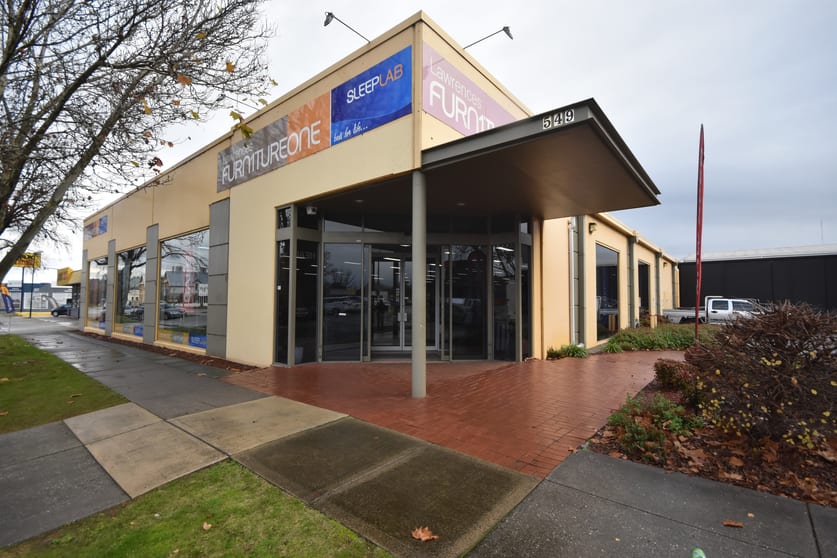 Click to view all images 549 Young Street Albury NSW 2640 - Image 1