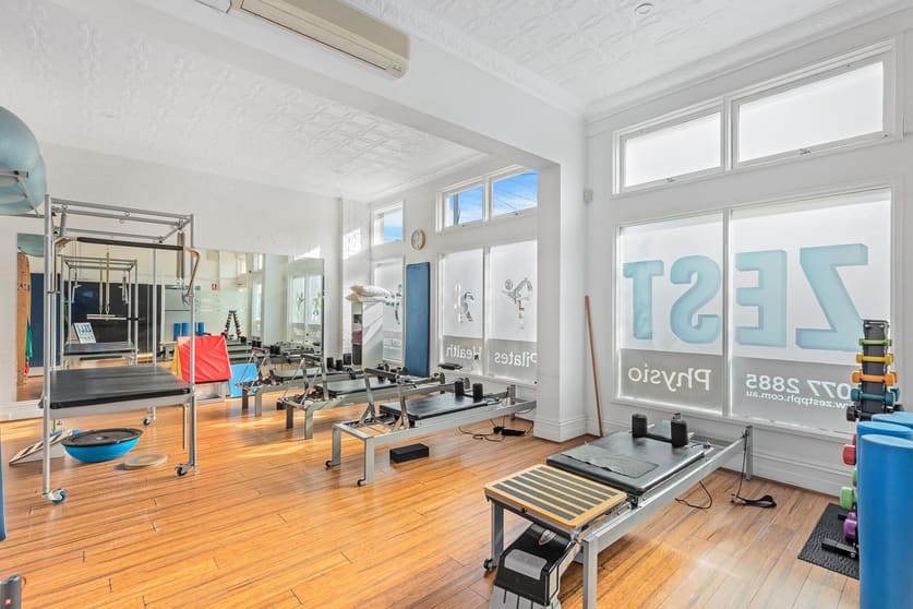 Click to view all images 225 Park Street South Melbourne VIC 3205 - Image 2