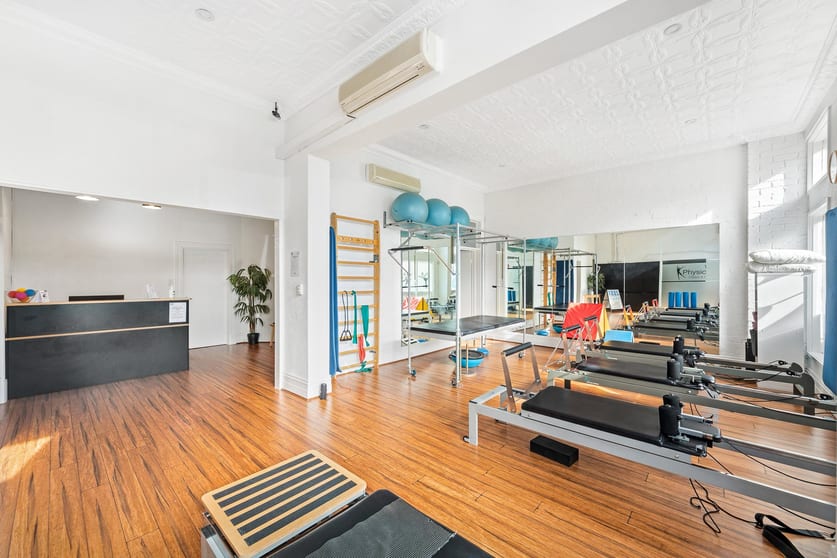 Click to view all images 225 Park Street South Melbourne VIC 3205 - Image 3